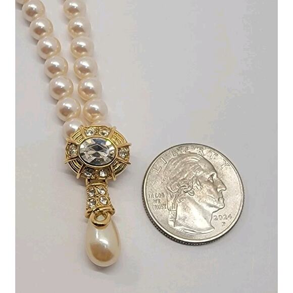 Vintage RICHELIEU Single Strand‎ Faux Pearl Necklace w/Teardrop Estate Find - Picture 11 of 11